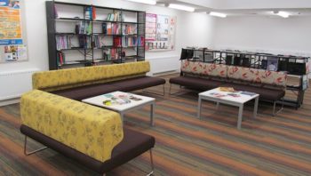 Breakout seating in college library