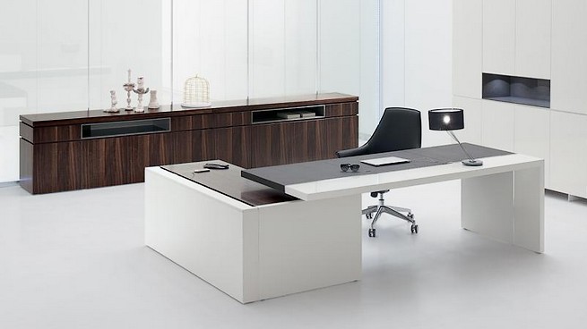 Archiutti executive desk and storage